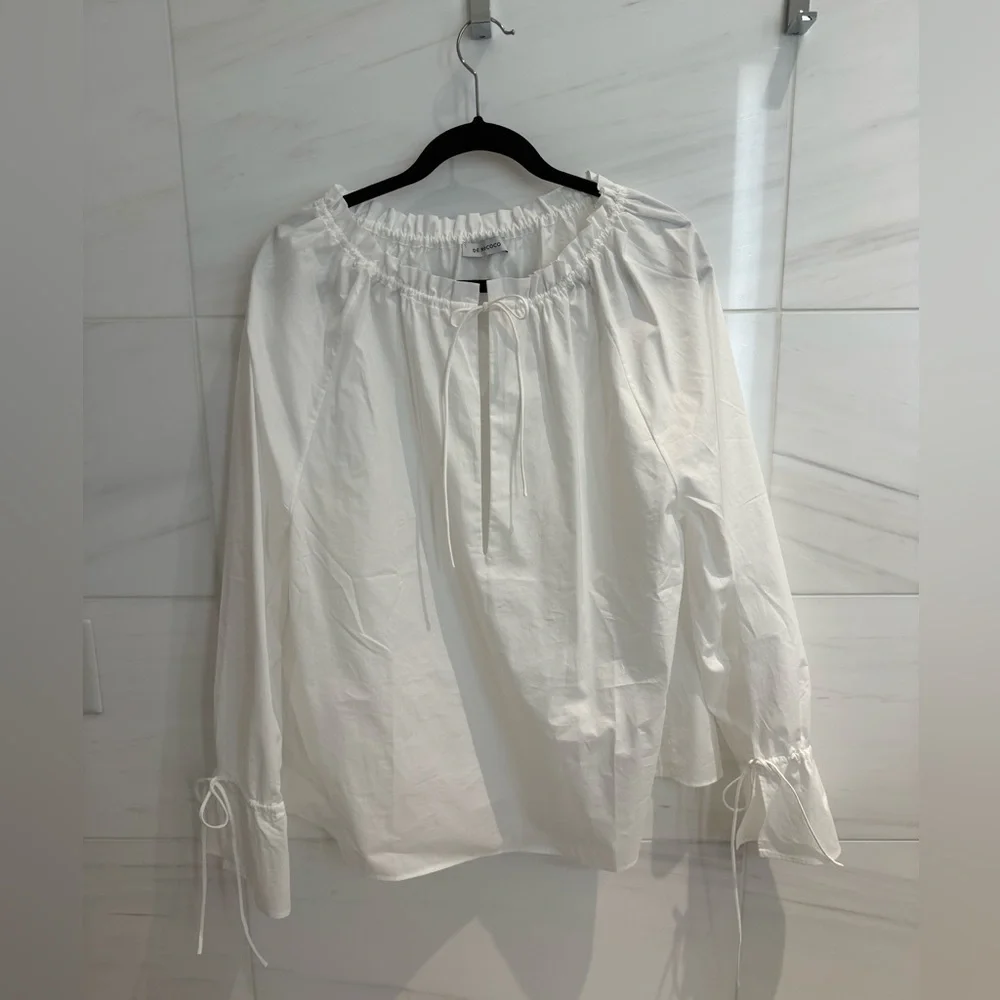 De Rococo Ruffled Poplin Blouse - Picture 2 of 5